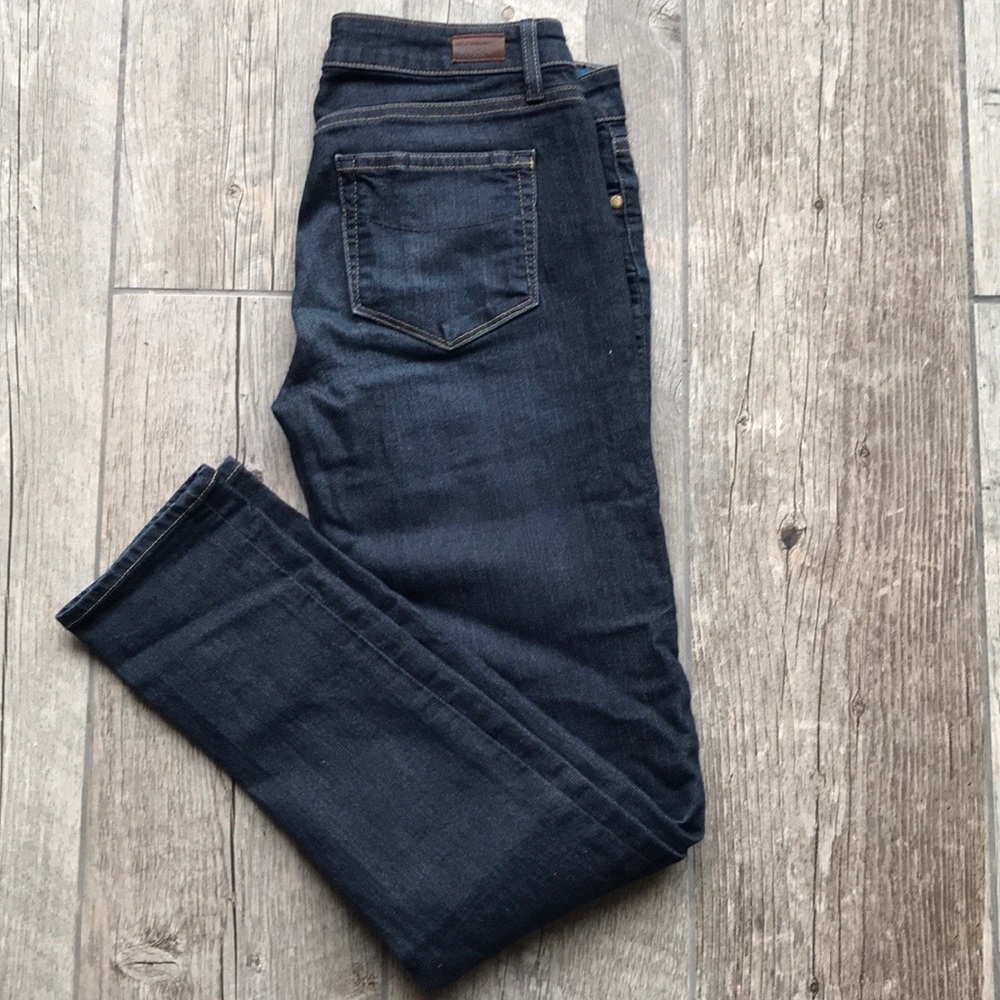 Paige Skyline Skinny Jeans, low rise size 27